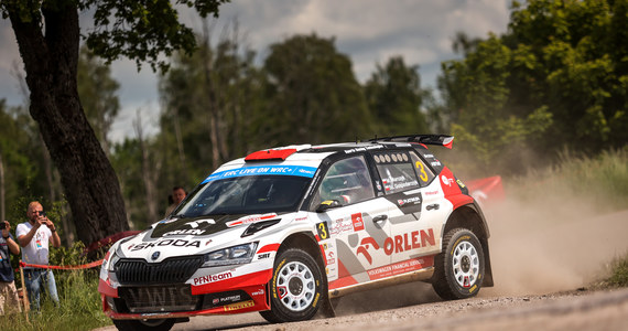 Siódmą rundą sezonu Rajdowych Mistrzostw Świata i zarazem czwartą w WRC dla Mikołaja Marczyka i Szymona Gospodarczyka będzie Rajd Estonii. Niezwykle szybkie szutrowe trasy to miejsce, w którym duet ORLEN Team czuje się jak ryba w wodzie. 