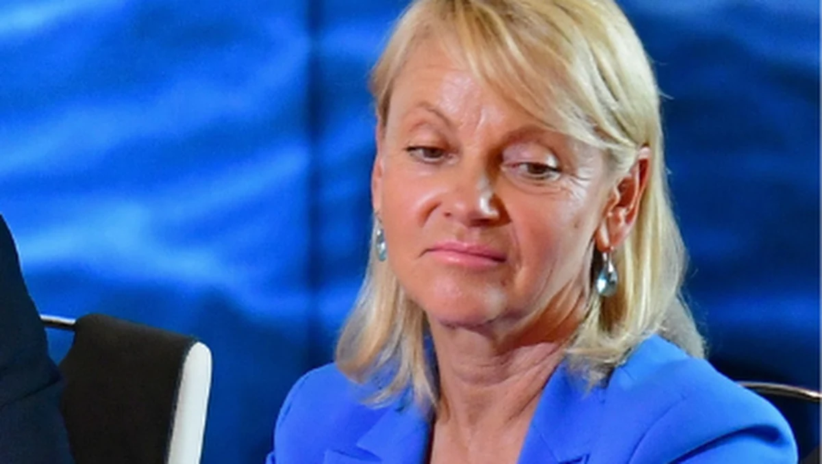 ​Radna Małgorzata Jacyna-Witt decyzją prezesa PiS Jarosława Kaczyńskiego została w środę zawieszona w prawach członka PiS - poinformował na Twitterze sekretarz generalny PiS Krzysztof Sobolewski.