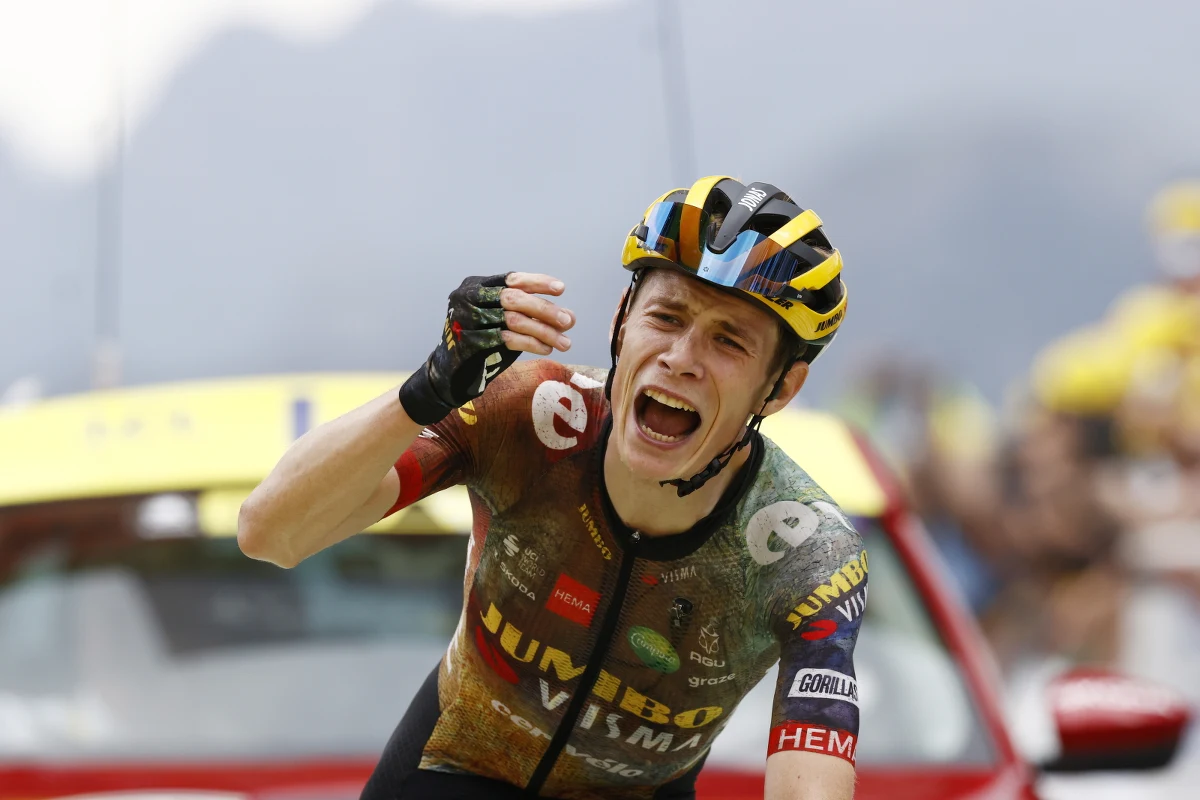 ​Duński kolarz Jonas Vingegaard z ekipy Jumbo-Visma wygrał na przełęczy Granon w Alpach 11. etap i objął prowadzenie w Tour de France. Kryzys przeżywał dotychczasowy lider Słoweniec Tadej Pogacar (UAE Team Emirates), który stracił do niego blisko trzy minuty.