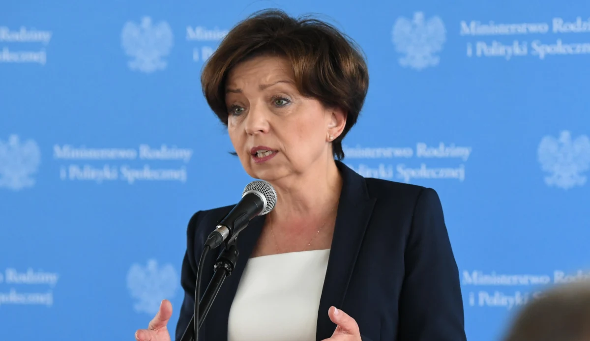 Będziemy pracować nad nową ustawą dotyczącą 14. emerytury - poinformowała minister rodziny i polityki społecznej Marlena Maląg, odnosząc się do słów prezesa PiS Jarosława Kaczyńskiego, że będzie dążył, by 14. emerytura, początkowo jednorazowe świadczenie, była stała. 