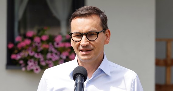 Wczoraj premier Mateusz Morawiecki zaapelował do Polaków, by ocieplali domy jeszcze przed obecnym sezonem i korzystali z przygotowanych w tym celu programów. Na profilu kancelarii premiera na Twitterze znalazł się nawet wpis z tym apelem. Potem jednak został skasowany. 