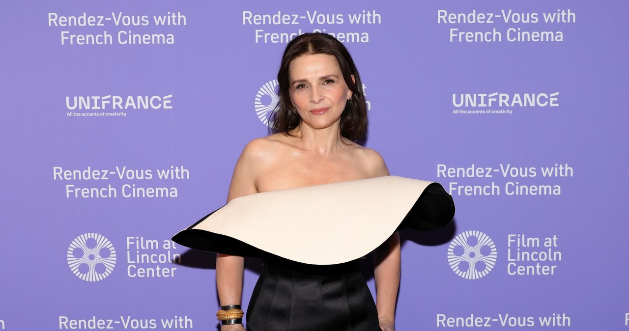 Juliette Binoche w najnowszym wywiadzie ujawniła, że miała okazję zagrać u samego Stevena Spielberga. Mistrz kina trzy razy proponował jej role w swoich produkcjach, a ona za każdym razem odmawiała. Francuska aktorka zrobiła to, bo miała inne zobowiązania, ale też dlatego, że - jej zdaniem - twórca "Listy Schindlera" w swoich dziełach faworyzuje mężczyzn, podobnie jak Martin Scorsese.