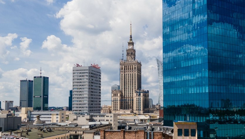 CPK.  Advertencia peligrosa: Varsovia ód puede absorber