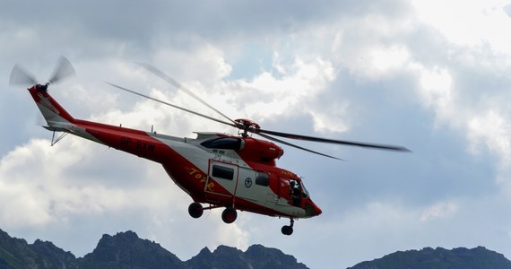 Wypadek na Świnicy w Tatrach. Podczas wspinaczki odpadło dwóch taterników.