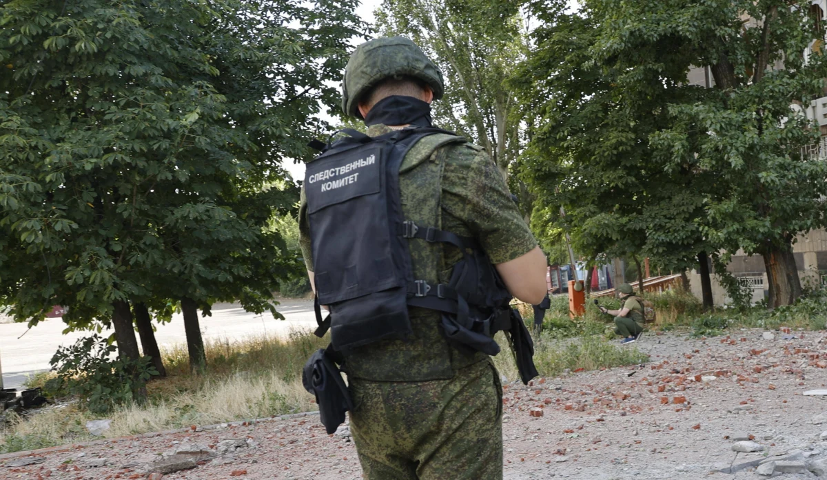 Doniesienia o śmierci zatrzymanego przez prorosyjskich separatystów w Ukrainie brytyjskiego pracownika organizacji pomocowej są "alarmujące" i ministerstwo spraw zagranicznych pilnie je sprawdza - oświadczył rzecznik brytyjskiego rządu. 