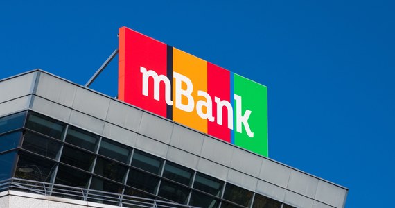 Commerzbank, większościowy akcjonariusz mBanku, rozważy podjęcie kroków prawnych w związku z programem wakacji kredytowych, który przysługuje wszystkim kredytobiorcom niezależnie od ich sytuacji finansowej - poinformował bank w komunikacie prasowym.