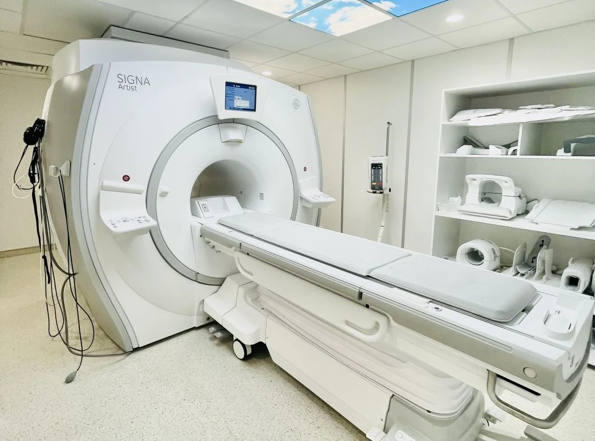 Szpital Miejski im. Jana Pawła II w Rzeszowie otworzył nowoczesną Pracownię Rezonansu Magnetycznego. Pracownia powstała na poziomie -1 budynku szpitala. Inwestycja została zrealizowana dzięki dofinansowaniu z Rządowego Funduszu Inwestycji Lokalnych.