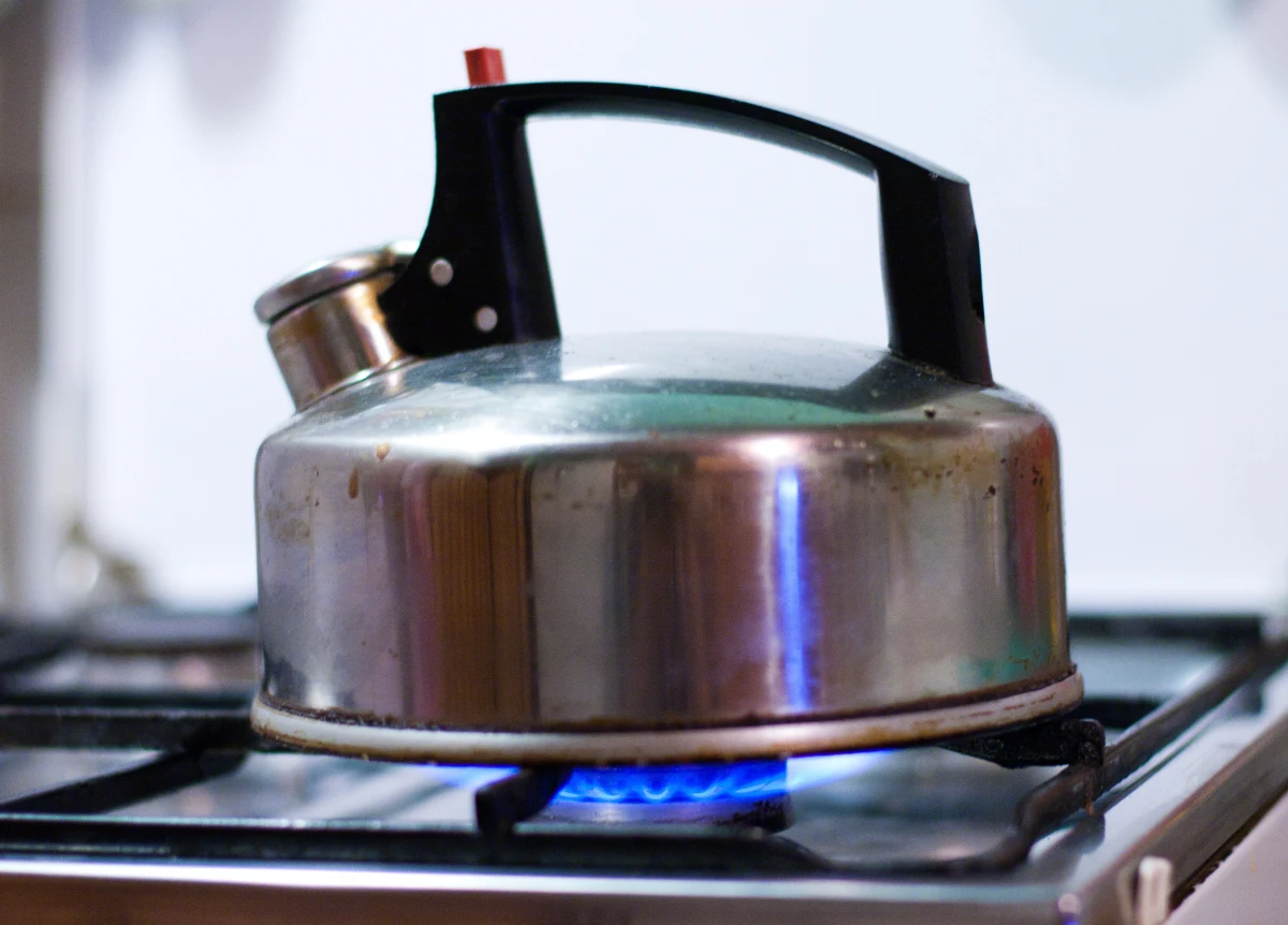 Do Sejmu trafił rządowy projekt ustawy mającej wzmocnić bezpieczeństwo gazowe państwa w związku z sytuacją na rynku gazu. Przewiduje m.in. przedłużenie do końca 2027 r. taryf na sprzedaż gazu odbiorcom indywidualnym oraz instytucjom pożytku publicznego.