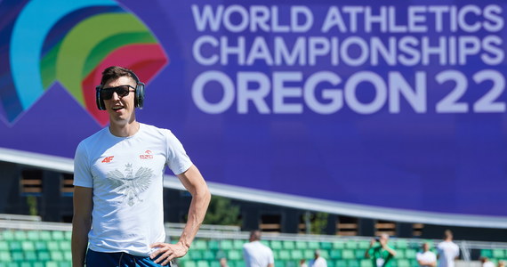 Damian Czykier zajął drugie miejsce w drugim biegu kwalifikacyjnym na 110 m przez płotki podczas lekkoatletycznych mistrzostw świata w amerykańskim Eugene. Rekordzista Polski uzyskał czas 13,37 i awansował do kolejnej rundy.