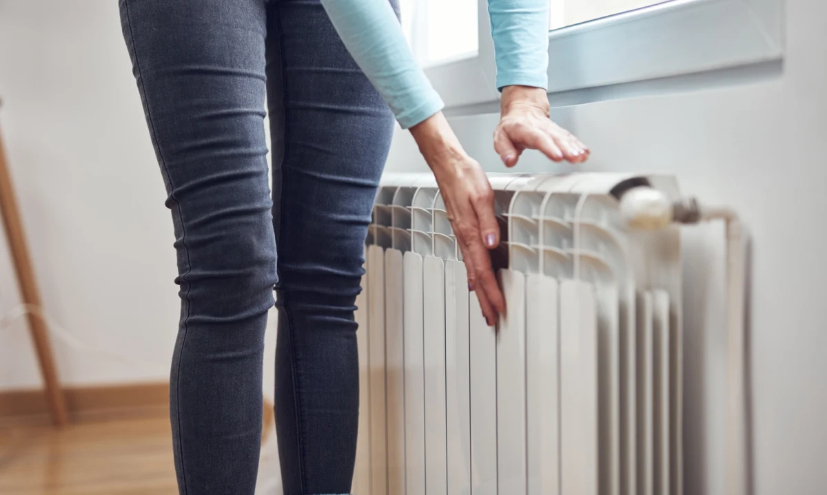 Sposobem na zapobieżenie kryzysowi gazowemu zimą jest obniżenie popytu na ten surowiec, również przez indywidulanych konsumentów - wynika z komunikatu Komisji Europejskiej. 