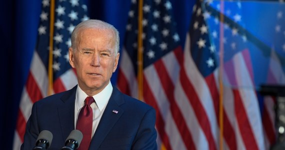 ​Podczas swojej wizyty na Bliskim Wschodzie prezydent USA Joe Biden, chwaląc udział amerykańskich żołnierzy w misjach w regionie, pomylił się i zamiast pogratulować im "bezinteresowności", zwrócił uwagę na ich "egoizm".