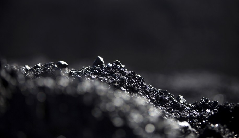 Rząd przyznaje się do porażki ws. dopłat do węgla. Będzie nowy projekt