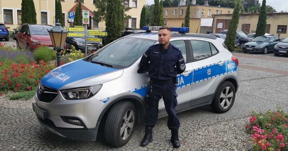 Pił cały dzień, wsiadł do auta i odjechał. Po krótkim pościgu jazdę uniemożliwił mu policjant z posterunku w Ustroniu Morskim. Funkcjonariusz zareagował, mimo że miał akurat wolne od służby. Okazało się, że 35-letni kierujący miał 3 promile alkoholu w organizmie.