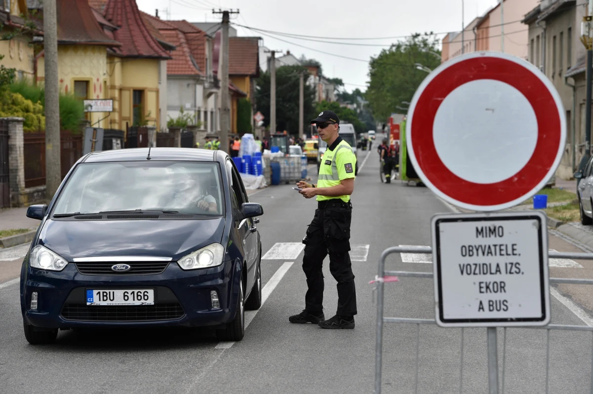 Ministerstwo transportu Czech przedstawiło w poniedziałek projekt zmian w kodeksie drogowym. Mandaty mają wzrosnąć nawet pięciokrotnie. Projekt przewiduje możliwość prowadzenia samochodu od 17. roku życia pod nadzorem i planuje wprowadzenie prawa jazdy „na próbę”.