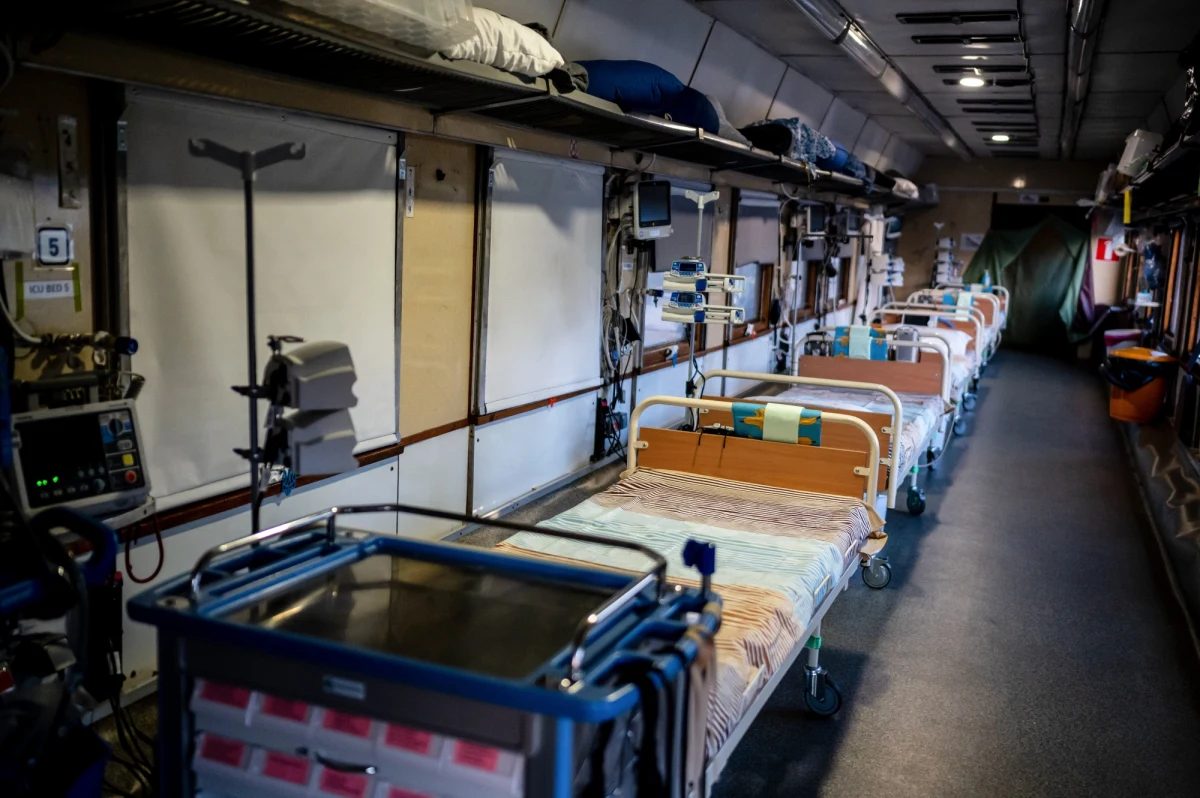 Ranni ukraińscy żołnierze, którzy zostali przywiezieni do Polski specjalnym pociągiem medycznym, leczeni są również w szpitalach na terenie Lubelszczyzny. Kilku z nich trafiło do placówek w Lublinie i Zamościu m.in. z urazami kończyn czy kręgosłupa.