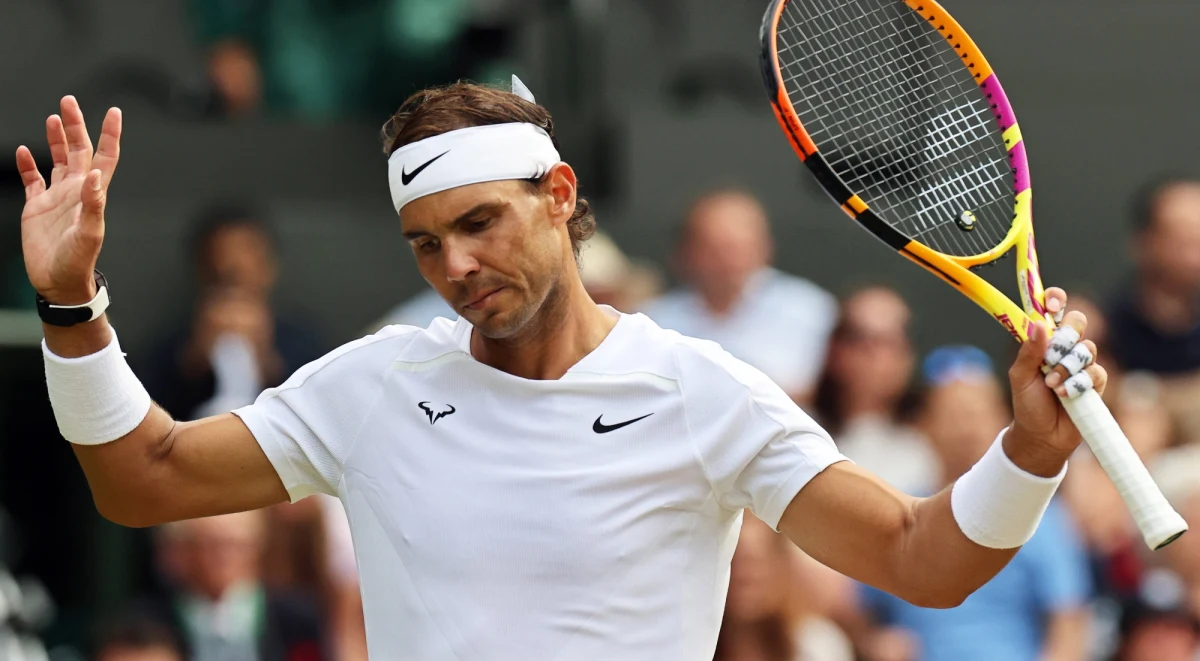 Hiszpański tenisista Rafael Nadal, który 7 lipca z powodu kontuzji mięśni brzucha nie wystąpił w półfinale wielkoszlemowego Wimbledonu, wznowił treningi. Jak zapewnił, chce w sierpniu wystąpić w turnieju ATP na twardych kortach w Montrealu.