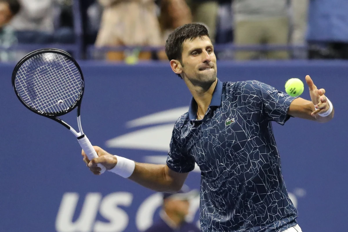 Serena Williams i Novak Djokovic znaleźli się na opublikowanej liście startowej turnieju US Open w Nowym Jorku. W przypadku serbskiego tenisisty, brak szczepienia przeciwko Covid-19 może mu przeszkodzić we wjeździe do Stanów Zjednoczonych.