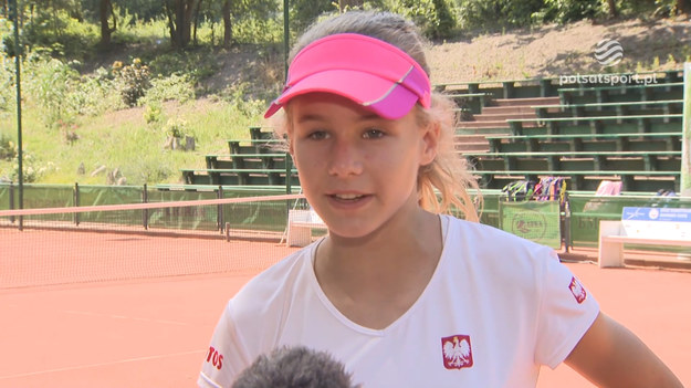 W dniach 21-24 lipca na Kortach Tenisowych Arka przy ulicy Ejsmonda 3 w Gdyni odbędzie się turniej z cyklu European Summer Cups by Dunlop U12, czyli kwalifikacje do Drużynowych Mistrzostw Europy dziewcząt do lat 12.

Rozmowa z Anną Baran, reprezentantką Polski U-11, która przyjechała do Gdyni tylko potrenować z U-12 i nie bierze udziału w turnieju.
