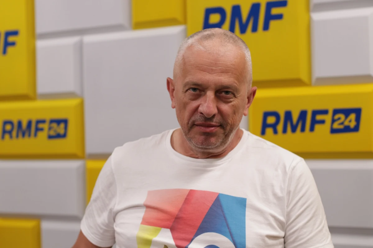 "Ten pomysł urodził się w głowie Igi w marcu. Iga chciała coś takiego zorganizować. To jest jej event, ona bezpośrednia lobbowała za tym, żeby to zrobić i to tak miało wyglądało" - tak o planowanym na 23 lipca meczu charytatywnym mówił Tomasz Świątek, ojciec Igi, który był gościem Pawła Pawłowskiego w Rozmowie w południe w RMF FM. Świątek mówił również m.in. o tym, czy Iga będzie miała możliwość wzięcia udziału w pierwszym meczu Roberta Lewandowskiego w Barcelonie oraz o wakacjach tenisistki.