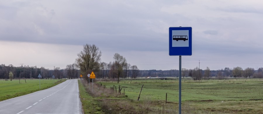 50 linii autobusowych o łącznej długości 1 864,5 km powstanie na Warmii i Mazurach. Ruszył dodatkowy nabór wniosków z Funduszu Rozwoju Przewozów Autobusowych. Kwota dofinansowania wynosi 3 mln 171 tys złotych, informuje Warmińsko-Mazurski Urząd Wojewódzki. 