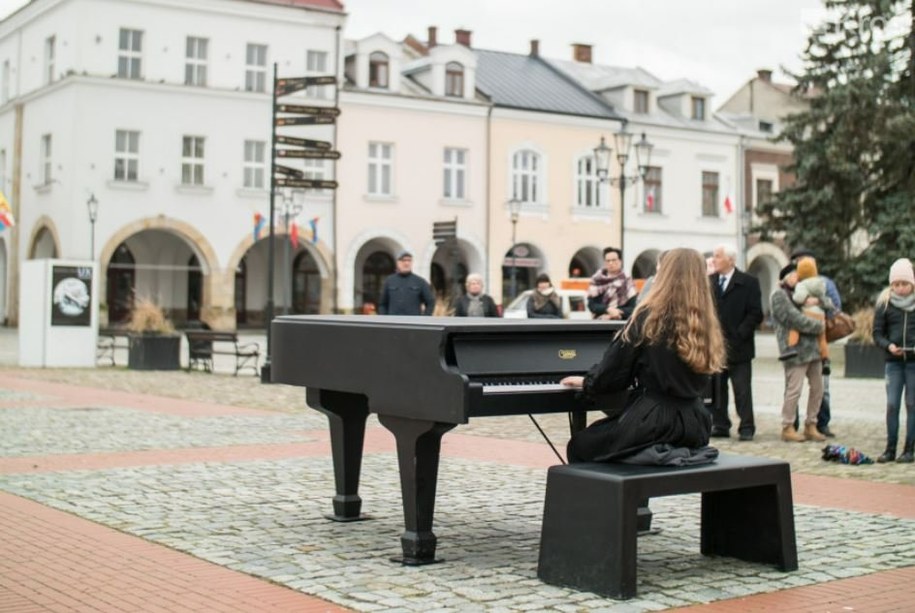 /cadenza piano / filharmonia kaszubska /Materiały prasowe