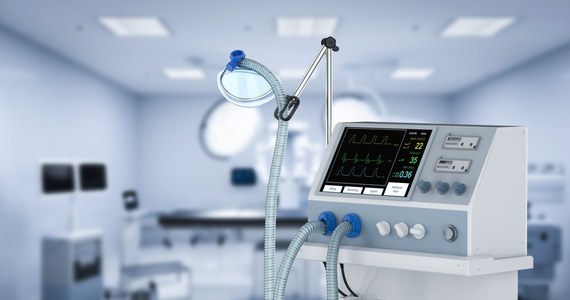 Ciało Andrzeja I., właściciela firmy handlującej bronią, który na zlecenie rządu miał dostarczać respiratory, zostało skremowane nie w Albanii, a w Polsce - informuje TVN24.pl. Wcześniej portal donosił, że prokuratura dysponuje niepotwierdzoną informacją, że Andrzej I. nie żyje.