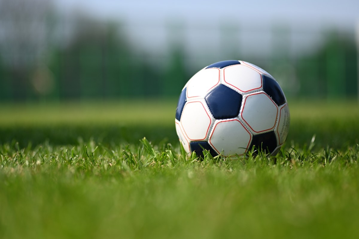 Największy w świecie piłkarski turniej młodzieżowy Gothia Cup, który rozgrywany jest od 1975 roku w Goeteborgu, stał się areną masowej bójki pomiędzy dwoma zespołami 17-latków.