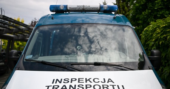 Pracownicy Inspekcji Transportu Drogowego w całej Polsce planują wejść w spór zbiorowy ze swoim pracodawcą. Jak ustalił nasz reporter, na biurko głównego inspektora trafiły już postulaty urzędników. 