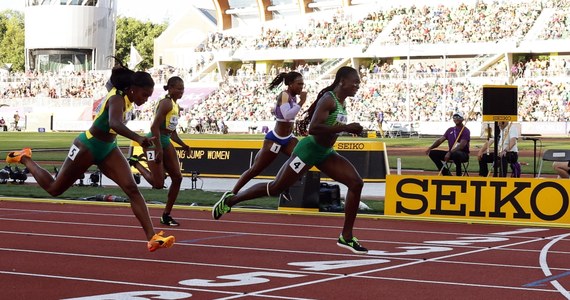 Nigeryjka Tobi Amusan wygrała finałowy bieg na 100 m przez płotki podczas lekkoatletycznych mistrzostw świata w Eugene, osiągając najlepszy rezultat w historii - 12,06. Jej wybitny wynik ponownie wzniecił dyskusje na temat technologii stosowanej w obuwiu biegaczy.