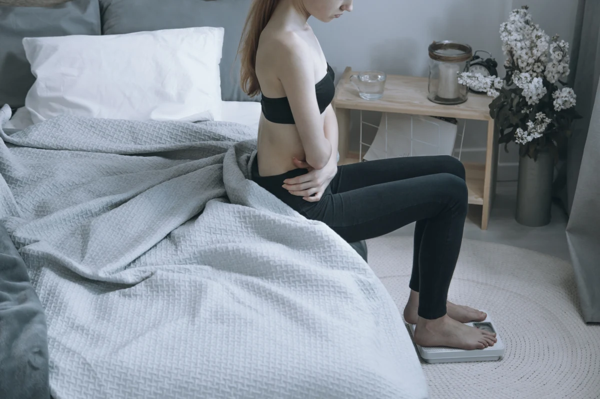 Niedowaga dużym problemem wśród nastolatków? Taki wniosek płynie z badań, które przeprowadziła absolwentka Dietetyki Klinicznej Śląskiego Uniwersytetu Medycznego Julia Juszczyk. W grupie ponad 100 osób w wieku od 11 do 15 lat niedowagę miała połowa dziewcząt i blisko 46 procent chłopców, a nadwagę 13,5 procent pytanych.

