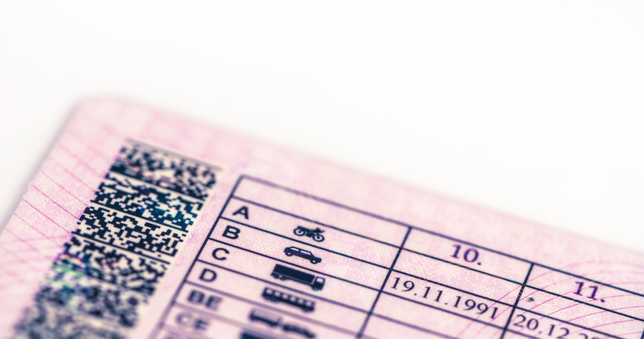 Lecą mandaty za niewiedzę po 1,5 tys. zł. Wszystko przez tajemniczy kod