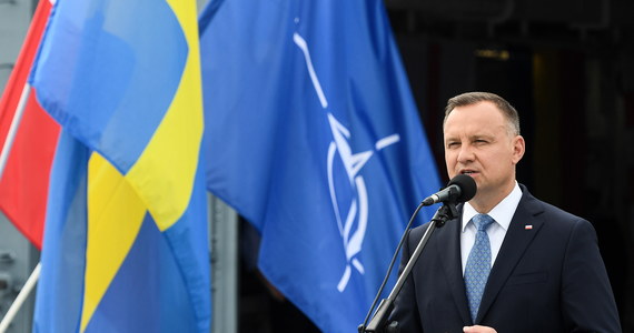 "Prezydent Andrzej Duda ratyfikował w piątek traktaty dotyczące akcesji Szwecji i Finlandii do Sojuszu Północnoatlantyckiego" - poinformowała prezydencka minister Małgorzata Paprocka.