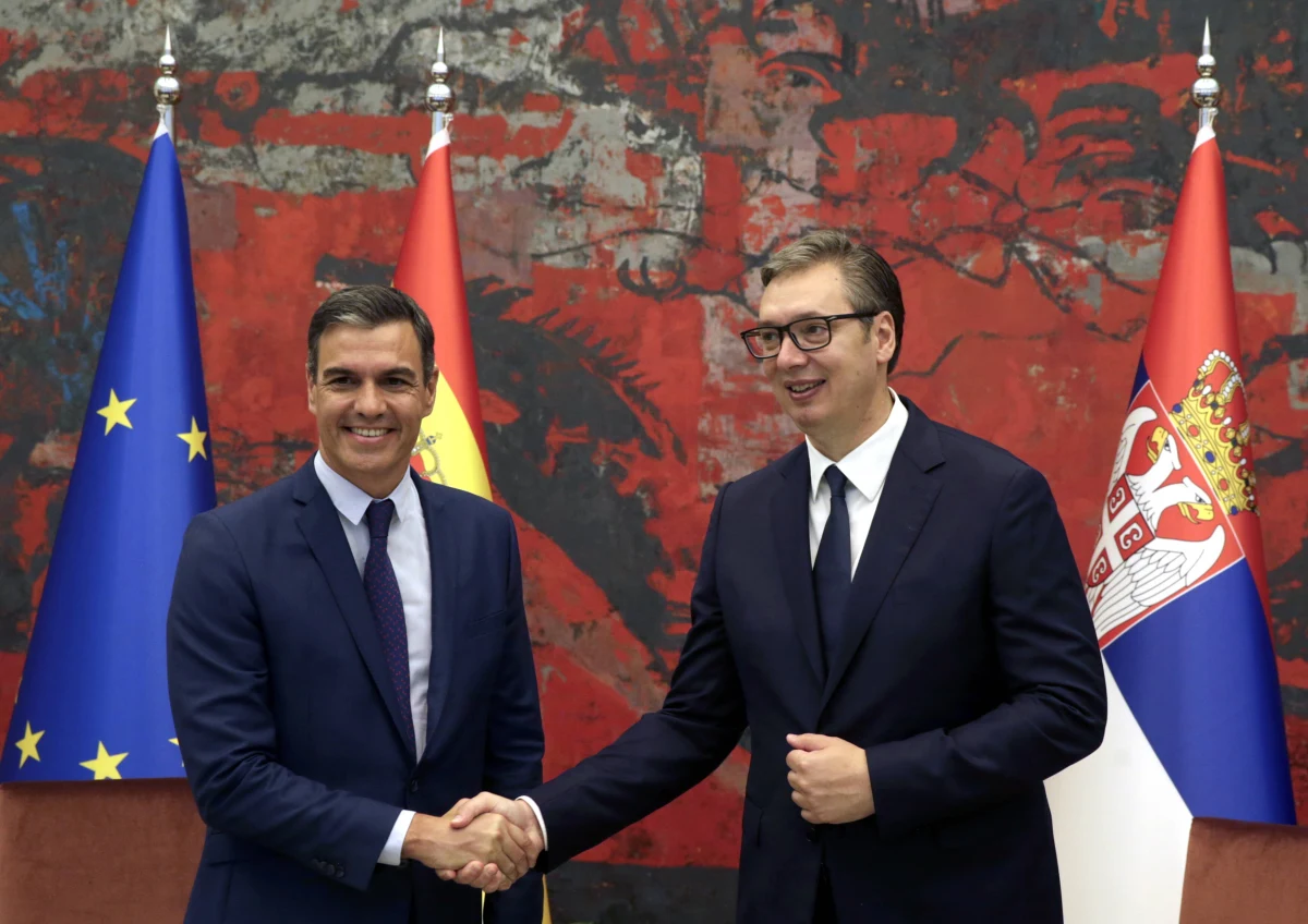 ​Przebywający w piątek z wizytą w Belgradzie premier Hiszpanii Pedro Sanchez zadeklarował wsparcie dla aspiracji Serbii do członkostwa w Unii Europejskiej oraz poparł ten kraj w konflikcie z Kosowem.