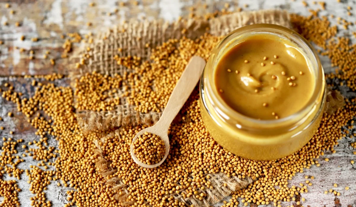 Kanadyjskie firmy mają coraz większe problemy z produkcją musztardy. W kraju, który jest jednym z największych na świecie producentów gorczycy, będące efektem zmian klimatycznych susza i wysokie temperatury niszczą uprawy. Tamtejsi farmerzy szukają nowych odmian gorczycy, ale te najwcześniej pojawią się na jesień i zimę.