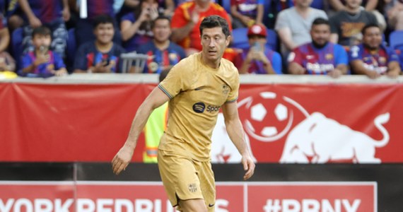 Robert Lewandowski nie strzelił gola, ale jego Barcelona pokonała New York Red Bulls 2:0 w ostatnim meczu towarzyskim podczas amerykańskiego zgrupowania. Polski piłkarz grał do 73. minuty. To jego trzeci z rzędu występ w "Dumie Katalonii" - wciąż czeka na pierwsze trafienie.