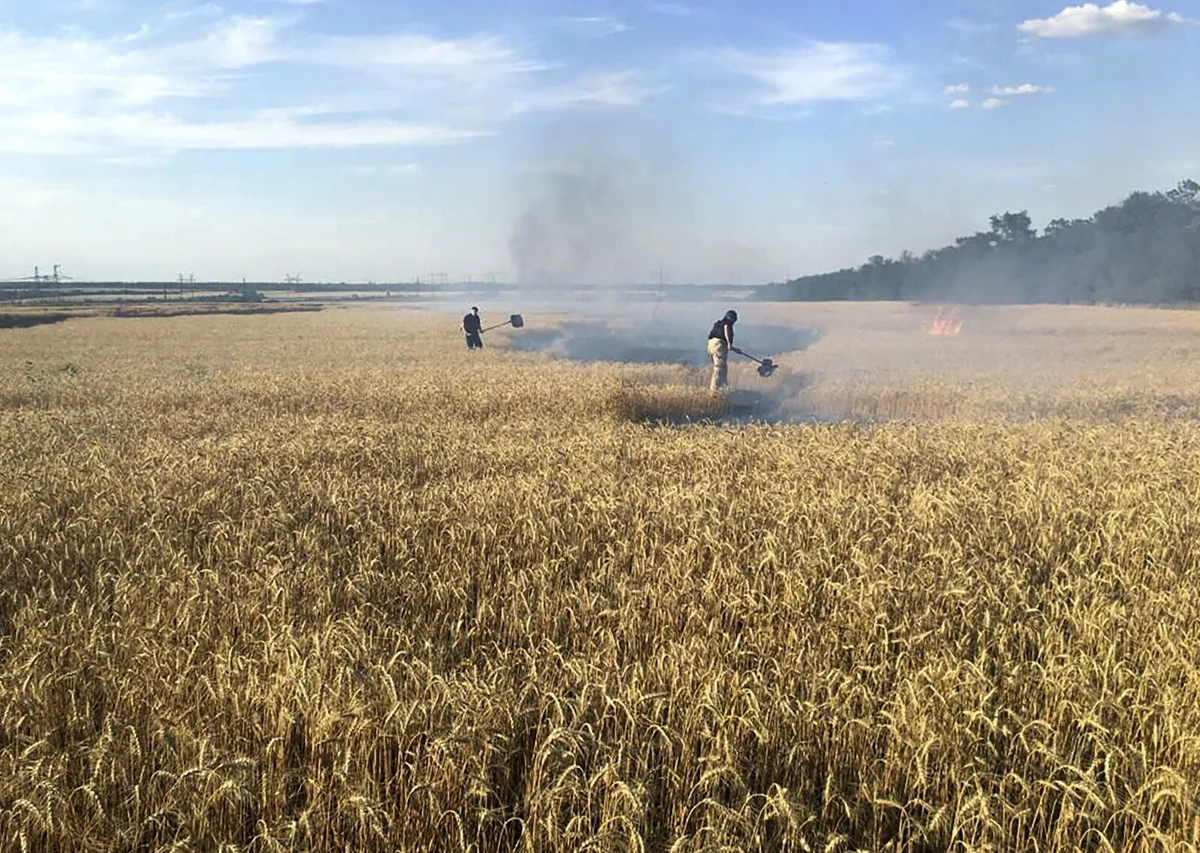 Siły rosyjskie opuszczają dwie miejscowości w obwodzie zaporoskim na południu Ukrainy po ataku ukraińskiej armii na miejsce ich rozlokowania - poinformował w niedzielę ukraiński wywiad wojskowy (HUR). Jak dodano, wojsko Rosji wycofuje żołnierzy i sprzęt.