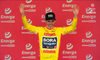 Sergio Higuita na podium 3. etapu Tour de Pologne. WIDEO (Polsat Sport)