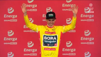 Sergio Higuita na podium 3. etapu Tour de Pologne. WIDEO (Polsat Sport)