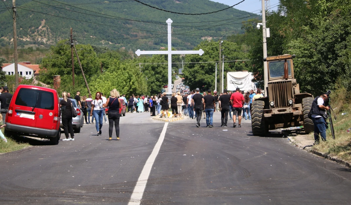 ​Na granicy Serbii i Kosowa, gdzie od niedzieli była napięta sytuacja, został przywrócony ruch - informują lokalne media. Zniknęły barykady postawione przez Serbów kosowskich.