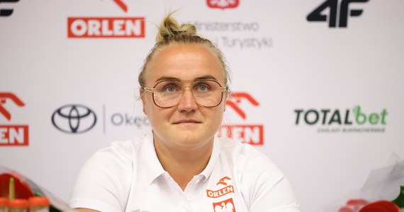 Niespełna rok temu Joanna Fiodorow zakończyła karierę, ale szybko znalazła nowe zajęcia. Była młociarka została trenerką mistrza olimpijskiego Wojciecha Nowickiego. "Są wobec Wojtka duże wymagania. Wszyscy oczekują medali" - przyznaje w rozmowie z Patrykiem Serwańskim z redakcji sportowej RMF FM. "Najważniejsze, że cały sezon przygotowawczy i startowy ułożył się po naszej myśli. Cieszę się, że zaraz po zakończeniu kariery potrafię pomóc takiemu mistrzowi jak Wojtek" - dodaje. 