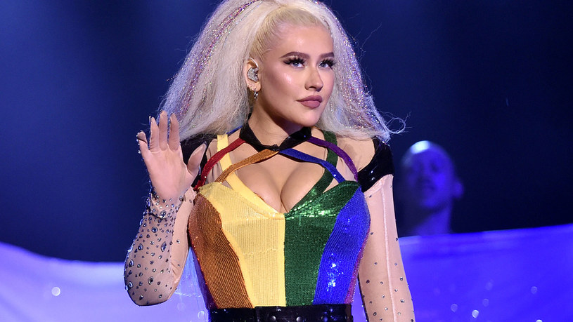 Christina Aguilera wrzuciła do sieci zdjęcia, na których odpoczywa między koncertami. Fani byli zachwyceni figurą 41-letniej gwiazdy. 