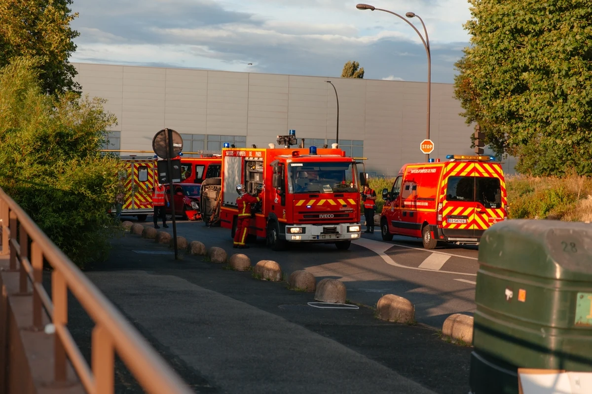 Osiem osób zostało rannych w eksplozji w zakładach produkujących składniki materiałów wybuchowych w Bergerac koło Bordeaux w południowo-zachodniej Francji. Jedna z poszkodowanych osób jest w bardzo ciężkim stanie. Powodem eksplozji mogły być rekordowe upały. 
