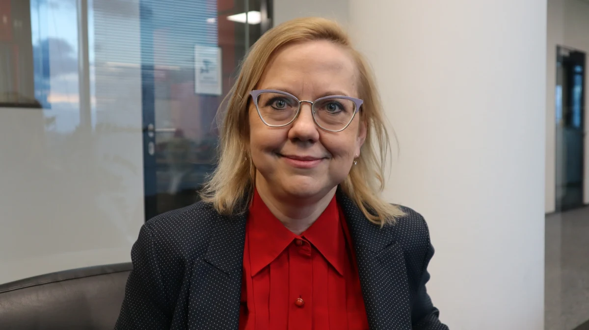 Jesteśmy zabezpieczeni na ten sezon; mamy już 100 proc. gazu w magazynach i wszystkie dostawy są realizowane – zapewniła w czwartek minister klimatu i środowiska Anna Moskwa. "Tej zimy będzie ciepło" - dodała.