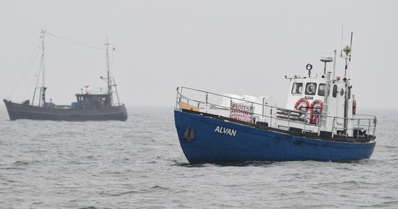 Armatorzy rybołówstwa rekreacyjnego, którzy mają zakaz połowu dorsza na Bałtyku, do 17 września domagają się spotkania z przedstawicielami rządu oraz spełnienia warunków porozumienia zawartego w 2020 roku - zapowiedzieli w Sejmie przedstawiciele armatorów. 