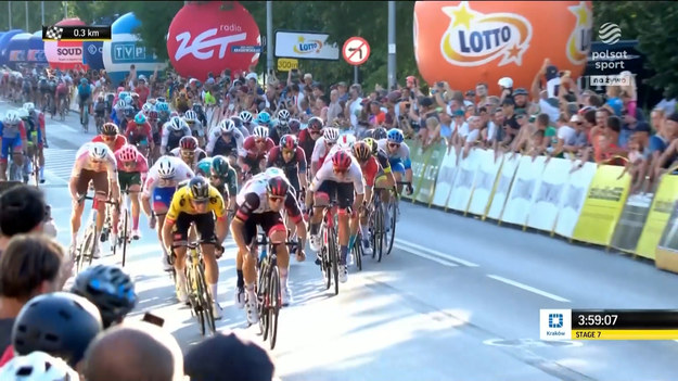 Arnaud Demare (Groupama-FDJ) wygrał finałowy, siódmy etap Tour de Pologne z metą w Krakowie. W klasyfikacji generalnej zwyciężył Ethan Hayter (Ineos Grenadiers).