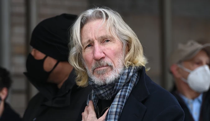 Strój sceniczny Rogera Watersa wzbudził podejrzenia. Policja prowadzi dochodzenie