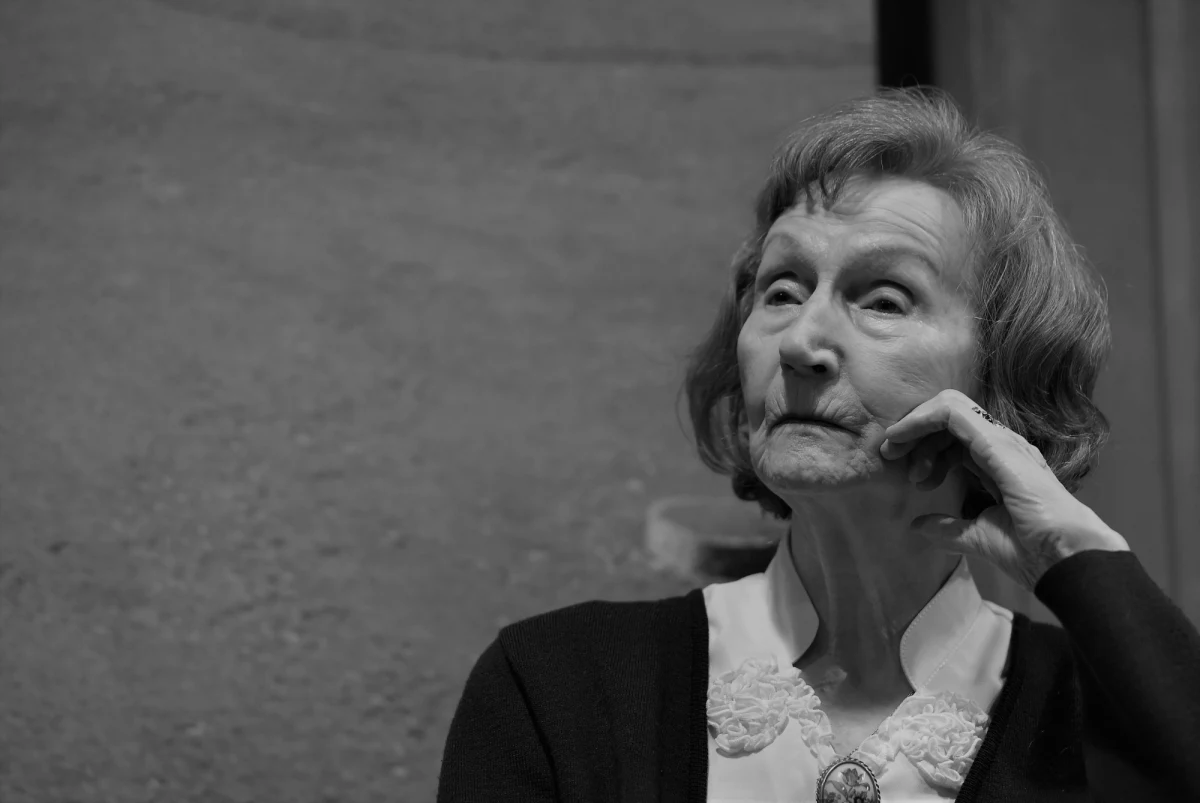 W wieku 98 lat w oświęcimskim hospicjum zmarła Zofia Posmysz, pisarka i scenarzystka, więźniarka niemieckich obozów Auschwitz, Ravensbrueck i Neustadt-Glewe oraz dama Orderu Orła Białego.