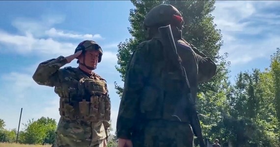 Służba Bezpieczeństwa Ukrainy (SBU) rozbiła kontrolowaną przez Kreml grupę dywersyjną, która planowała zabójstwa kluczowych osób związanych z ukraińską obronnością. Na ich liście znaleźli się ukraiński minister obrony Ołeksij Reznikow, szef wywiadu wojskowego Kyrył Budanow, a także niewymieniony z nazwiska "znany aktywista" - oznajmiła SBU na Telegramie.