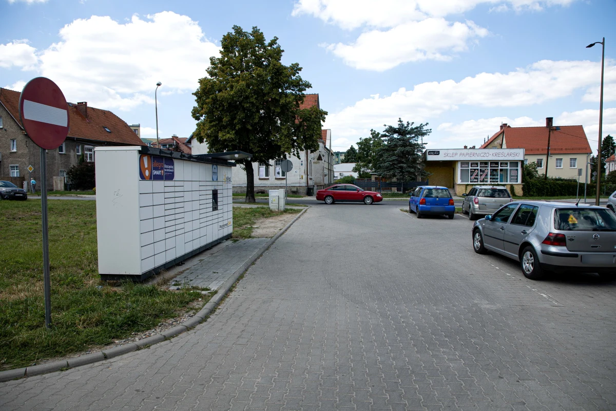 Nie żyje piłkarz dolnośląskiego klubu Bielawianka Bielawa. 22-letni Daniel Chmielewski miał zostać śmiertelnie raniony maczetą w serce przez Bartłomieja G. Zdaniem śledczych, napastnik pomylił go z osobą, z którą był skonfliktowany. Sąd Rejonowy w Dzierżoniowie aresztował go na trzy miesiące.