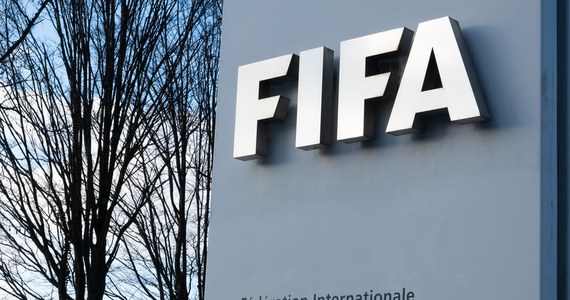 FIFA chce wcześniej rozpocząć piłkarskie mistrzostwa świata w Katarze - informują media. Nowy terminarz ma zostać zaktualizowany tak, aby gospodarz grał pierwszy mecz.